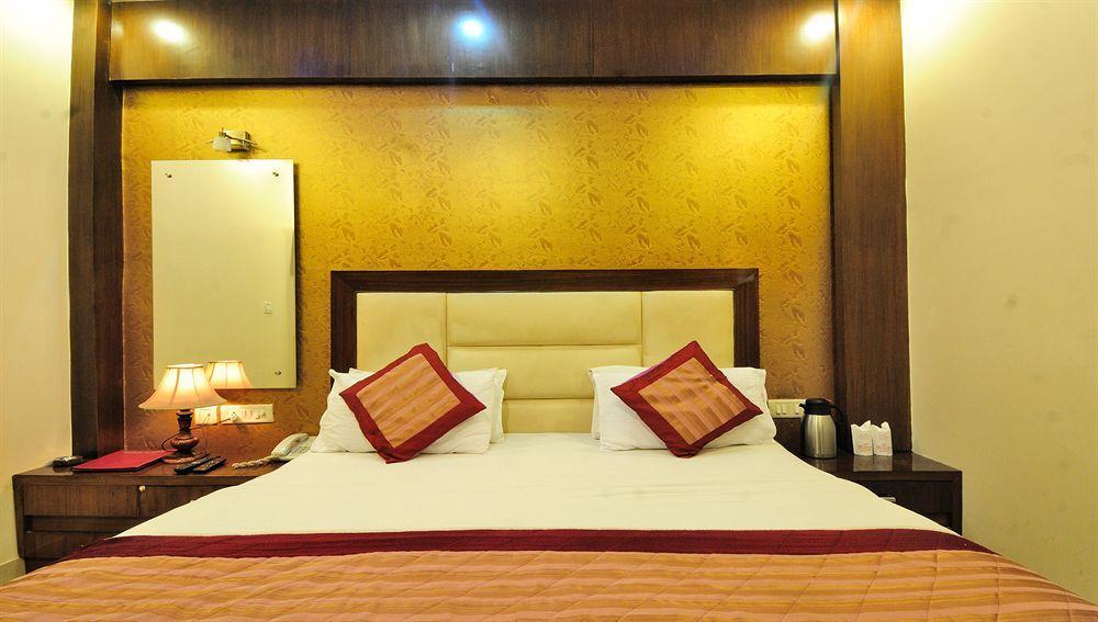 Hotel Aman International-A New Unit Of Aman Continental Neu-Delhi Exterior foto